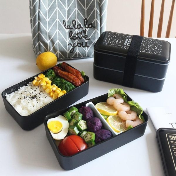 Generously sized lunch boxes recommended for students